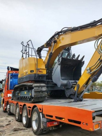 excavators-in-melbourne-big-0