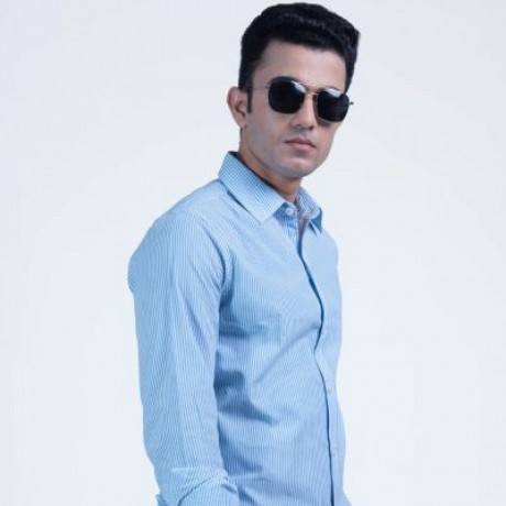 light-blue-shirt-with-white-lines-big-0