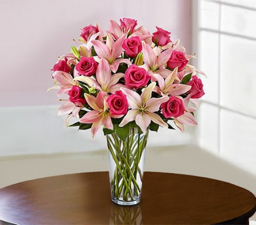 order-send-birthday-flowers-uk-online-from-flora-2000-today-big-0