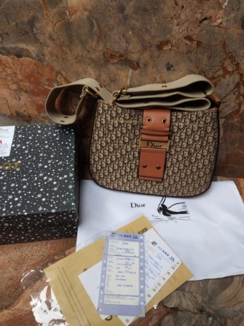 get-your-fake-designer-bags-from-repbags-today-big-1