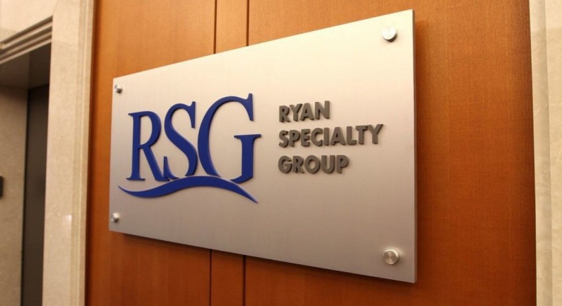 custom-lobby-signs-the-key-to-a-professional-reception-area-big-0