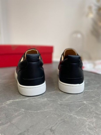 christian-louboutin-fav-fique-a-vontade-big-0