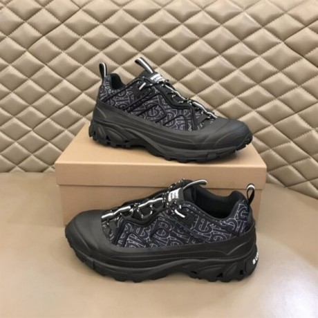 burberry-arthur-sneakers-big-4