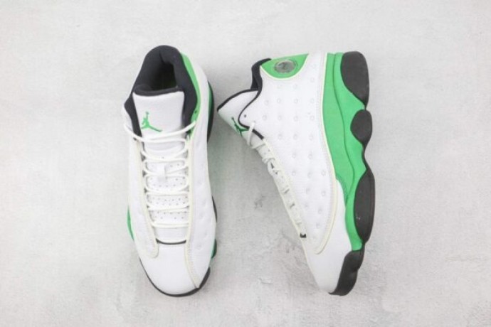 air-jordan-13-white-and-green-big-1