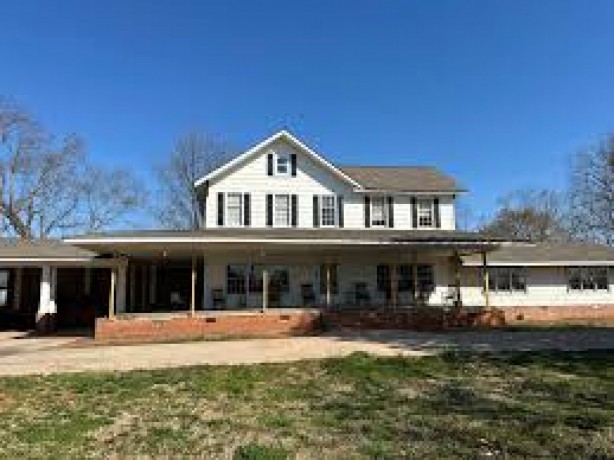 austin-golf-community-real-estate-agent-big-0