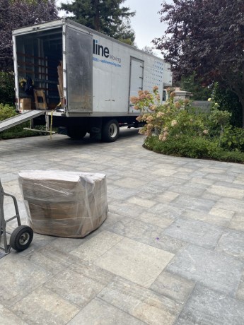 upline-moving-big-2