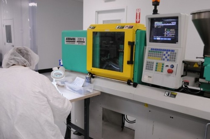 custom-injection-molds-for-medical-devices-big-0