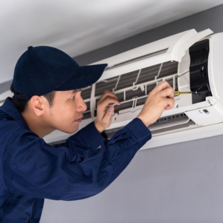 get-assisted-by-helpful-ac-repair-miami-beach-technicians-big-0