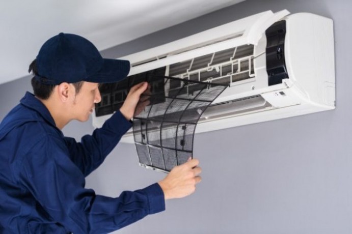 genuine-part-replacement-by-trusted-ac-repair-miami-beach-company-big-0