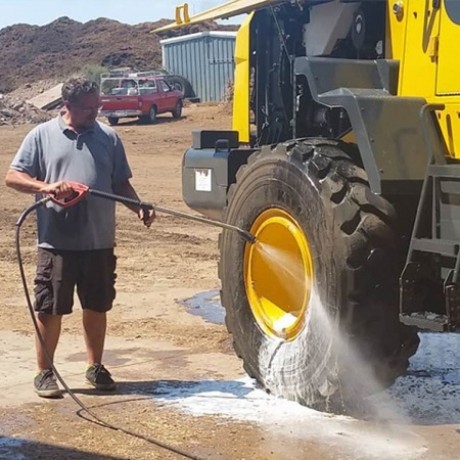 heavy-equipment-washing-okc-big-0