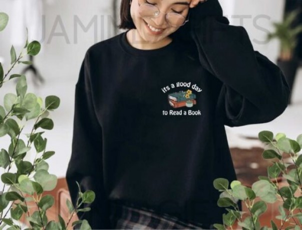 bookish-shirt-for-literature-lovers-big-2