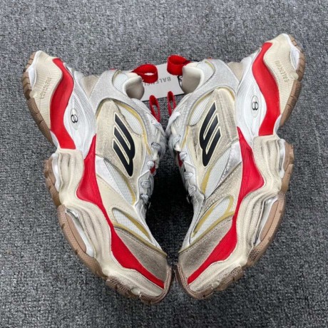 balenciaga-cargo-beige-grey-red-sneaker-replica-big-3