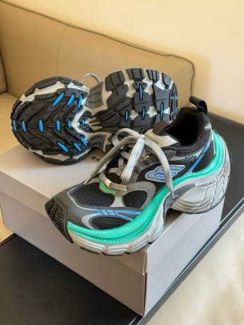 the-most-popular-balenciaga-replica-sneakers-of-the-year-big-2
