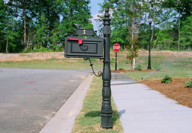 curbside-mailboxes-an-elegant-and-functional-addition-toyour-home-big-0