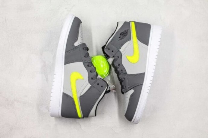air-jordan-1-mid-neon-yellow-grey-big-2