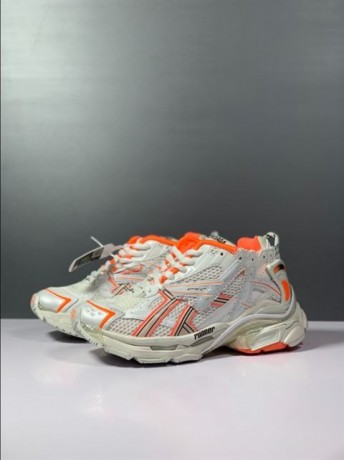 balenciaga-runner-trainers-replica-big-2