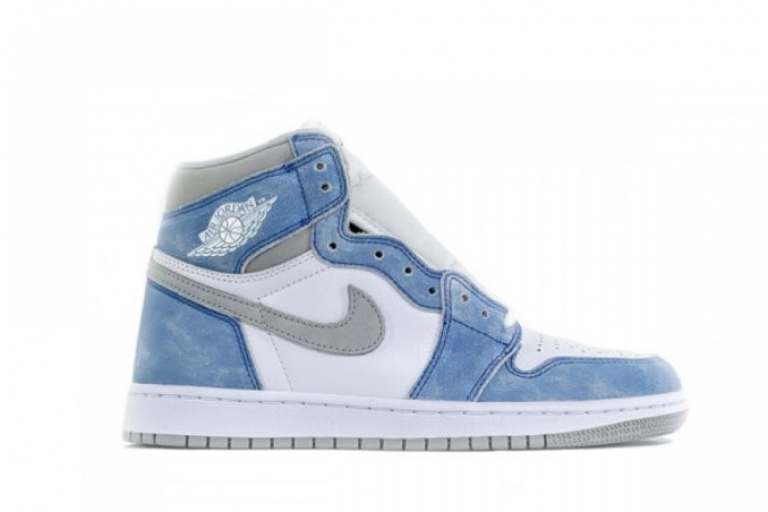 air-jordan-1-high-og-hyper-royal-replica-big-3