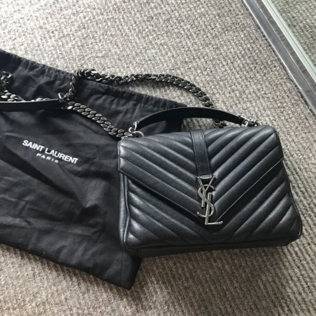 shop-replica-bags-online-at-replicabags-for-quality-and-style-big-3