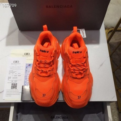 balenciaga-triple-s-clear-sole-trainers-replica-big-2
