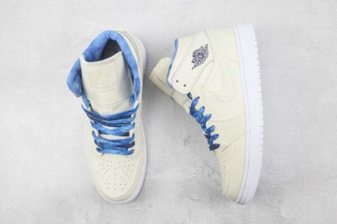 nike-air-jordan-1-mid-sandrift-midnight-navy-big-1