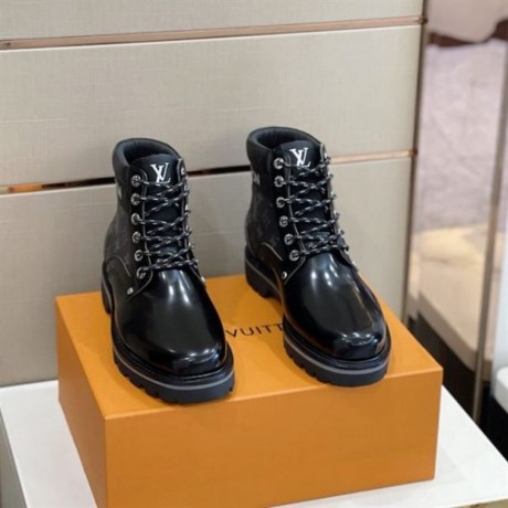 louis-vuitton-oberkampf-ankle-boot-reps-big-1