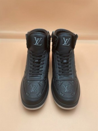 louis-vuitton-rivoli-boots-big-2